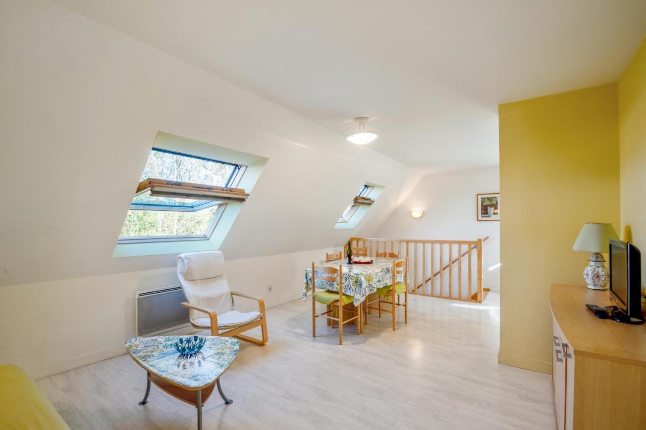 Appartement Confortable Avec Terrasse A Arzon 60 M² Exterior photo